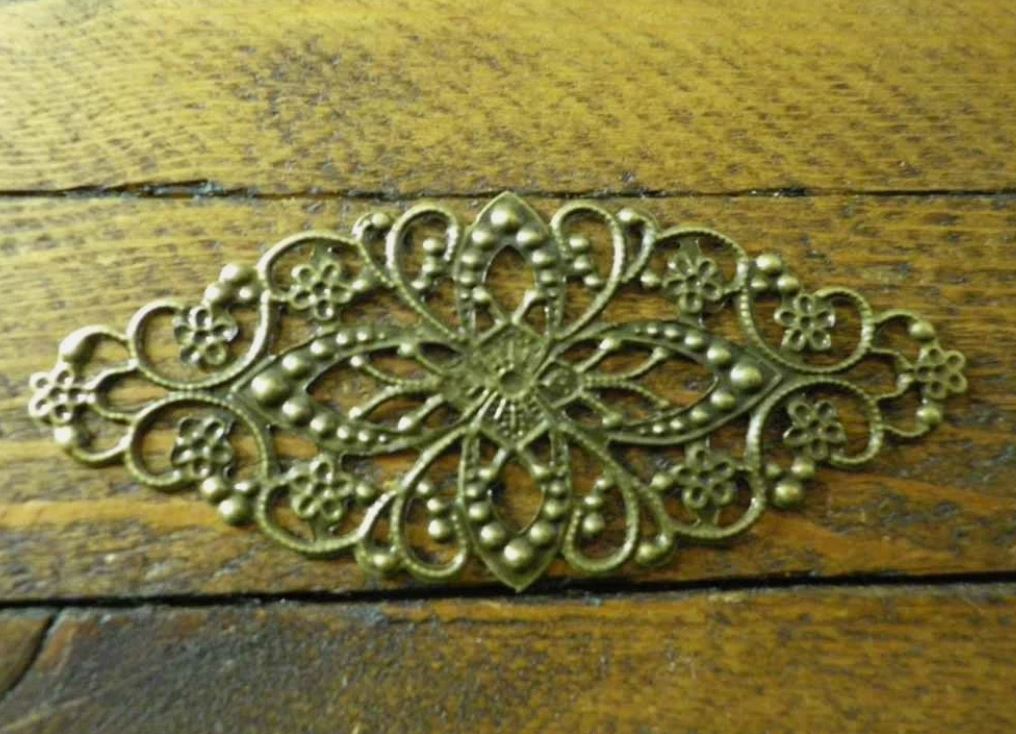 Centre Filigree Embellishment 80x35mm Jewellery Wood Box Aged D016 Pack of 10